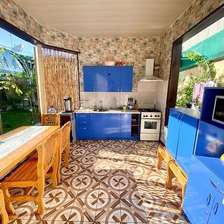 Evergreen Guesthouse Marghilon Экстерьер фото