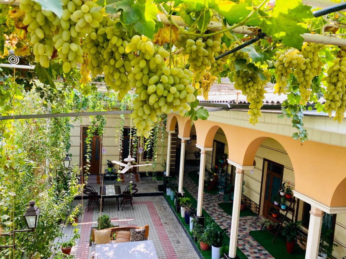 Evergreen Guesthouse Marghilon Экстерьер фото