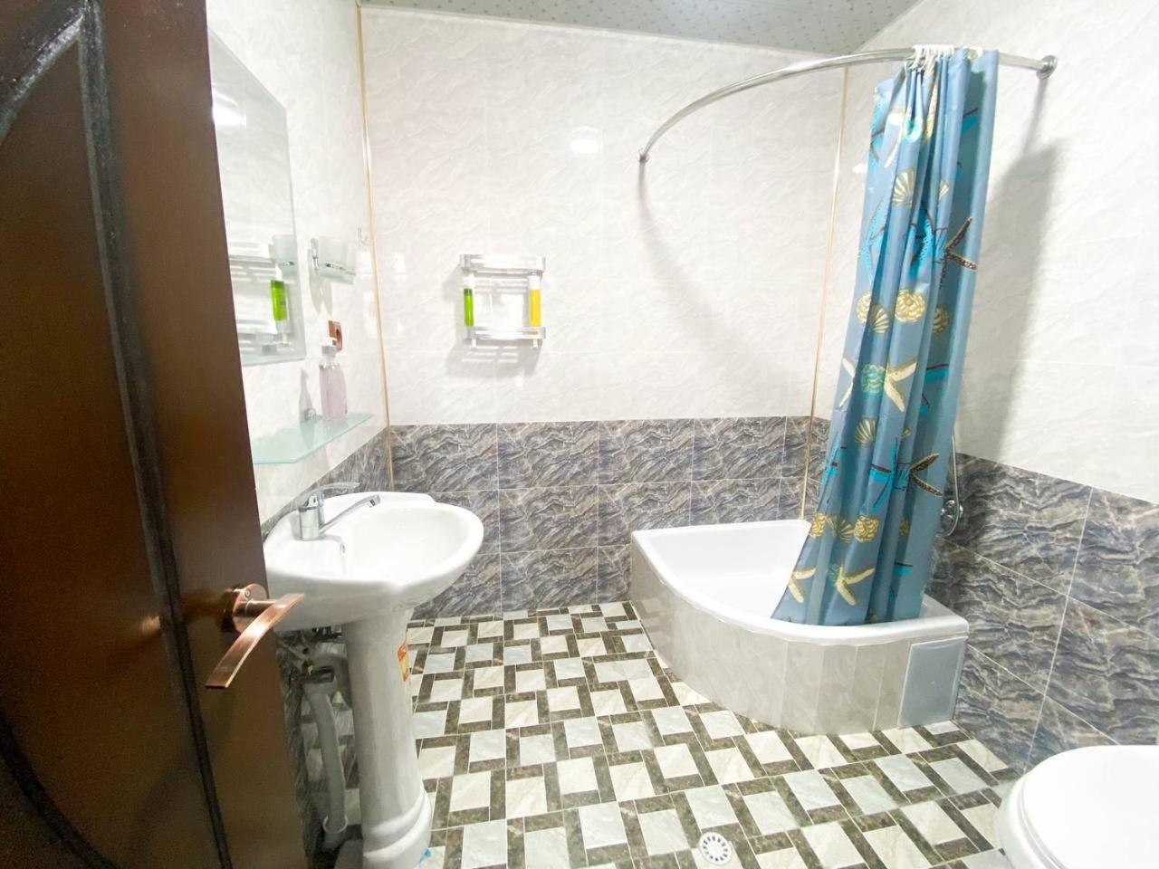 Evergreen Guesthouse Marghilon Экстерьер фото